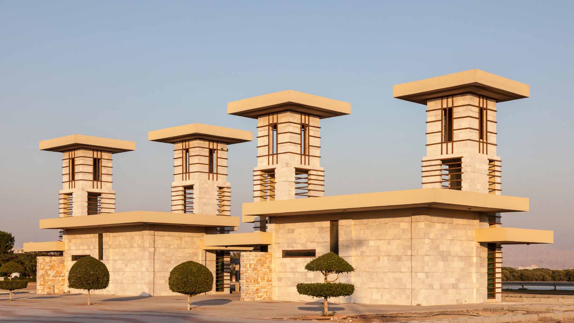 Rak free zone company setup at AED 6000 Onwards