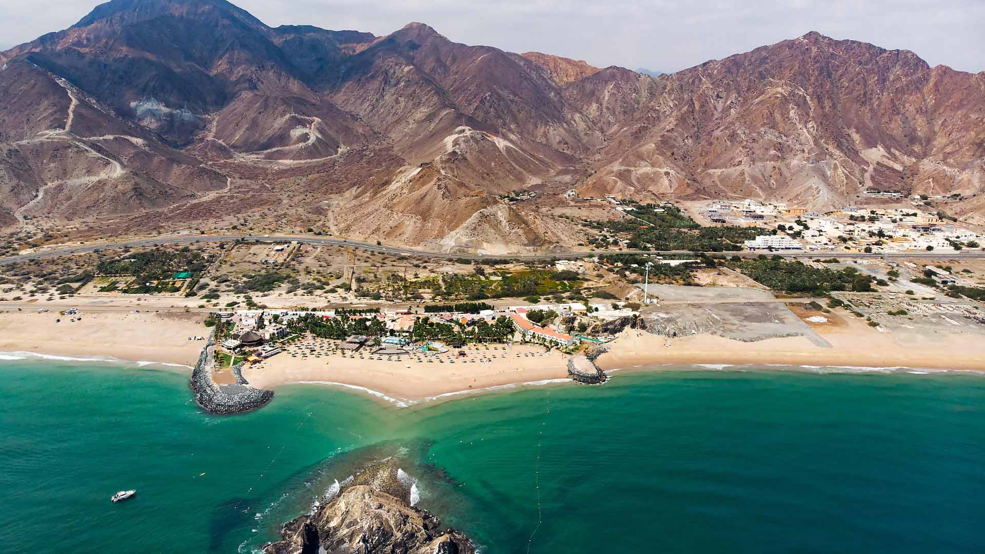 The general trading license in Fujairah free zone starting at AED 6000 onwards